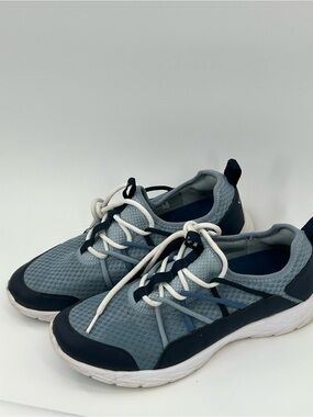 Vionic Zeliya Women’s Blue Walking Sneakers